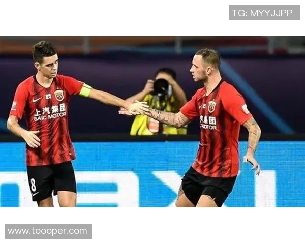 武汉羽毛球队与杭州羽毛球队赛后复盘探讨个人能力的对比与分析