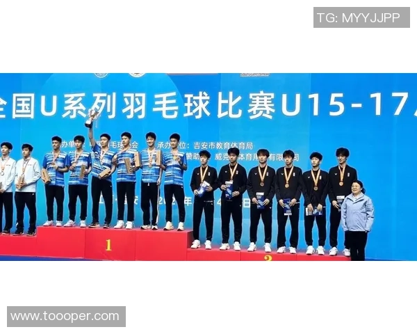 重庆羽毛球队实力强劲荣登全国羽毛球技术排行榜第六名 重庆羽毛球队实力强劲荣登全国羽毛球技术排行榜第六名